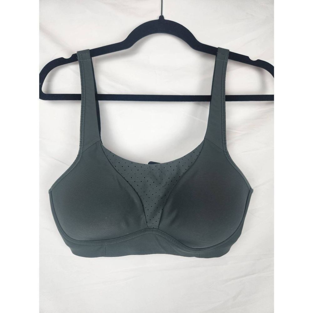 Lululemon Run Times Cast Green 36D Sports Bra.